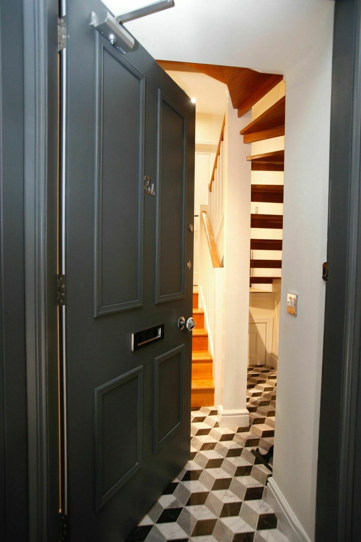 27/3a Cockburn Street Apartment *